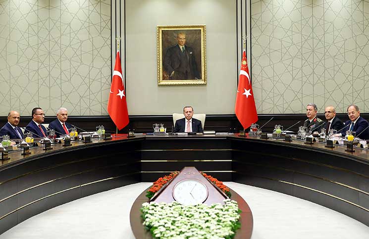 تركيا ترى استفتاء الإقليم الكردي تهديدا مباشرا لأمنها وبارزاني مصر على إجراء الاستفتاء