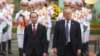 ترامب يثير المتاعب بلعبه دور وسيط السلام في شرق آسيا