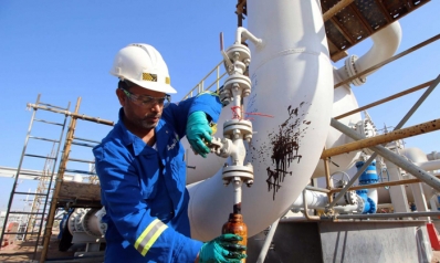 العراق يضع معايير جديدة لعقود النفط باتفاق مع شركة صينية
