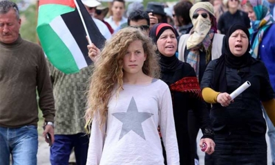 ﻿موجة كراهية إسرائيلية ضد فتاة فلسطينية تصدّت لجنديين داخل بيتها