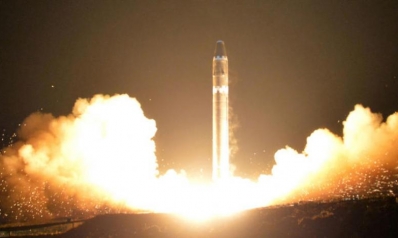 كوريا الشمالية تختبر تحميل الجمرة الخبيثة على صواريخ باليستية