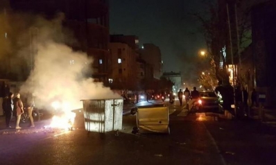 بـ”الموت للمرشد”..مظاهرات في طهران وسقوط قتلى مع اتساع الاحتجاجات في ايران