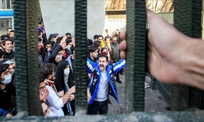 إيران تعتزم إطلاق الطلاب المعتقلين بالاحتجاجات