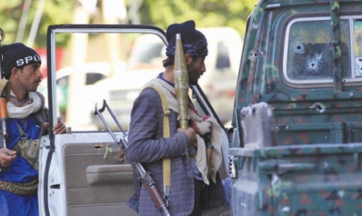 الحوثيون يواجهون خسائرهم الميدانية بتعيينات