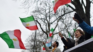 «تايمز»: طهران تستغل الأوروبيين وعليهم مراجعة سياستهم تجاهها