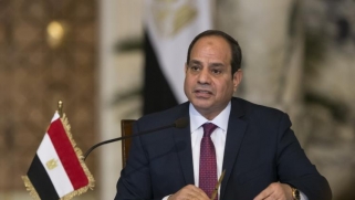 غارديان : رئاسيات مصر محسومة وديمقراطيتها زائفة