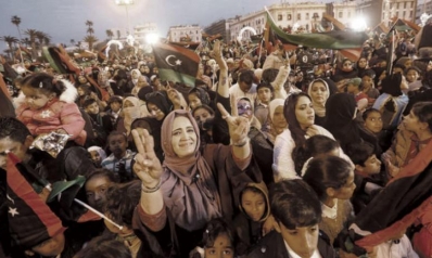 في الذكرى السابعة لثورة ليبيا… بصيص أمل لاقتصاد ما زال ريعياً