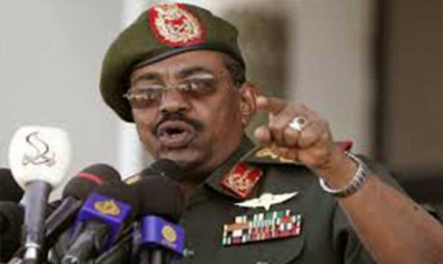 ﻿السودان: البشير يجري تغييرات في الجيش تشمل رئيس الأركان