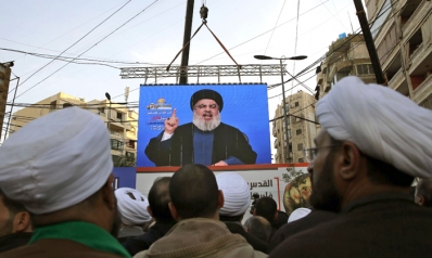لبنانيون يتساءلون قبل الانتخابات: ماذا سيفعل حزب الله بأكثريته النيابية