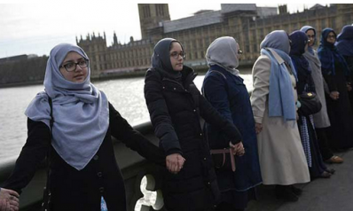 مسلمو بريطانيا يتبادلون رسائل تحذيرية من حملة “3 أبريل”