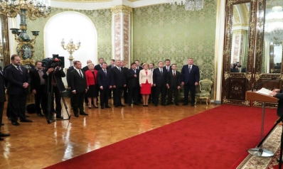 حكم بوتين.. قيصرية ما بعد الحداثة!