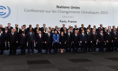 قصة حقيقتين.. بين السياسة والتكنولوجيا