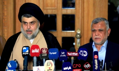 مقتدى الصدر من “سائرون”.. إلى “سائرون” مع الحشد نحو إيران مقتدى الصدر من “سائرون”.. إلى “سائرون” مع الحشد نحو إيران