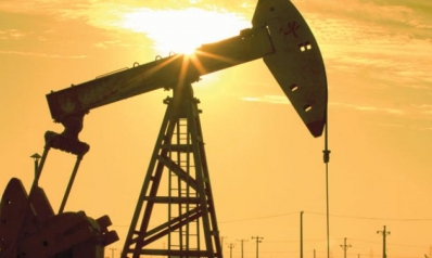 لماذا لم ترتبك الأسواق رغم توقف صادرات النفط السعودي في باب المندب؟