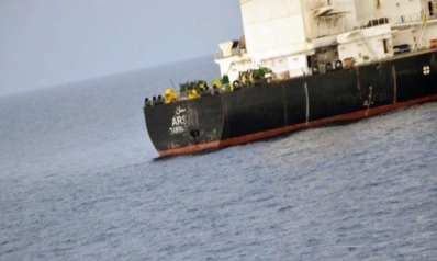 شكوى يمنية وتحذيرات أممية من استهداف السفن بباب المندب