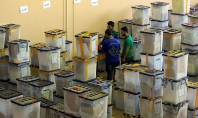 الصدر يحتفظ بصدارة الانتخابات العراقية بعد إعادة الفرز