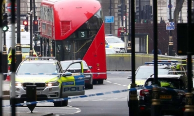 دهس أشخاص أمام البرلمان البريطاني والشرطة تتعامل مع الحادث كعمل إرهابي