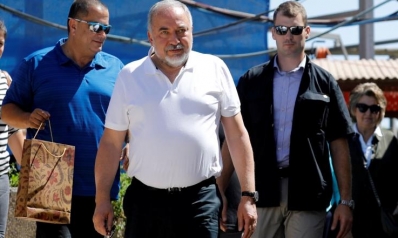ليبرمان: عباس يحاول جر إسرائيل لحرب على غزة