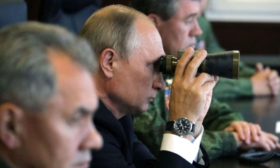 روسيا تستعرض قوتها العسكرية على وقع توتّر مع الغرب