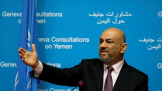 انهيار مشاورات جنيف.. وفد الحكومة اليمنية ينتقد غريفيث