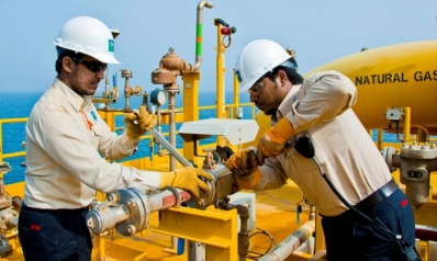النفط ينقذ جهود السعودية لتنويع الاقتصاد بعيدا عن النفط