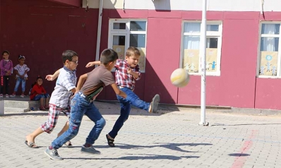 سوريا: فصائل معارضة تنفي انسحابها… وتركيا تعمل على مسار جديد للمفاوضات بالتنسيق مع فرنسا وألمانيا