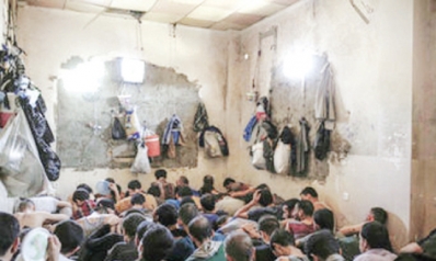 “داعش” يعود إلى التمرد بينما تتلاشى خلافته