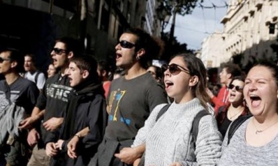 إضراب يشل اليونان للمطالبة برفع الحد الأدنى للأجور وخفض الضرائب