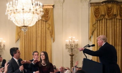 هدية إلى الأعداء.. حرب ترامب على “سي أن أن” هدية إلى الأعداء.. حرب ترامب على “سي أن أن”