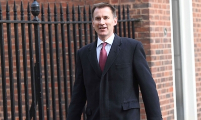 جيرمي هانت في طهران لبحث مستقبل الاتفاق النووي