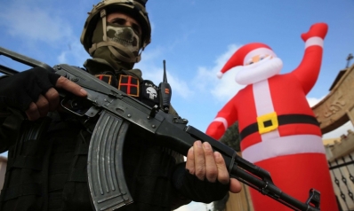 الاحتفالات بأعياد الميلاد في العراق ومصر هزيمة مضاعفة للمتشددين
