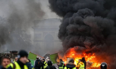 باريس هل تحترق؟