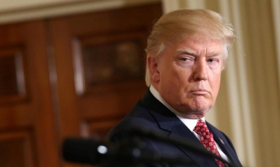 ترامب يعلن موافقة الصين على “خفض وإلغاء” الرسوم الجمركية على وارداتها من السيارات الأميركية