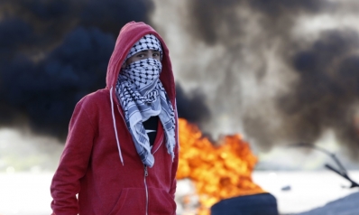 حماس تزاحم السلطة الفلسطينية في الضفة الغربية حماس تزاحم السلطة الفلسطينية في الضفة الغربية