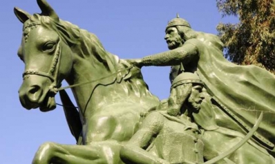 ما أسباب «موضة» الهجوم على صلاح الدين الأيوبي؟