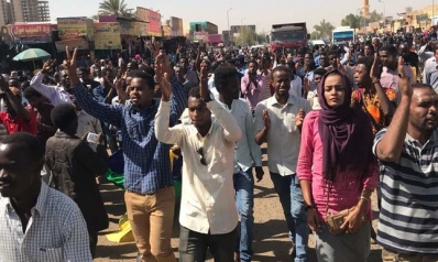 الثورة السودانية.. بين نموذج مانديلا وسنّة بينوشيه
