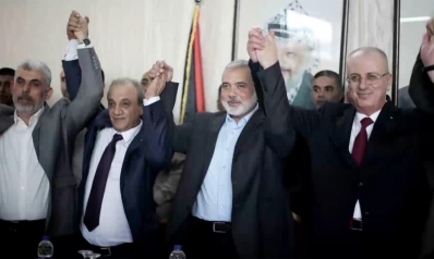الفصائل تندد بسحب السلطة موظفيها من رفح وفتح تلغي احتفالها بغزة