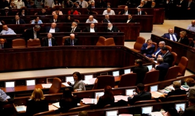 حل الكنيست وانتخابات مبكّرة.. هل تؤثر شبهات الفساد ضدّ نتنياهو في النتائج؟