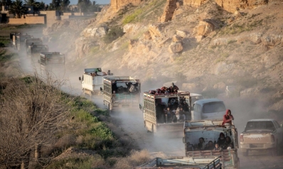 القوات الكردية تترقب خروج المدنيين لاستئناف هجومها ضد الجهاديين