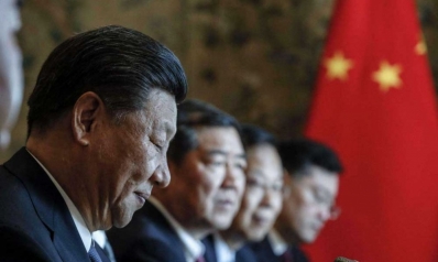 ماكرون يعلن انتهاء زمن “السذاجة السياسية الأوروبية” تجاه الصين