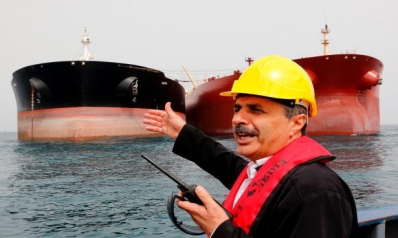 أسطول ناقلات النفط الإيراني يتقلص بفعل العقوبات.