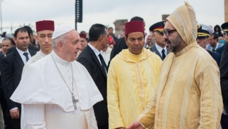 قداس كبير لبابا الفاتيكان في ثاني يوم من زيارته للمغرب