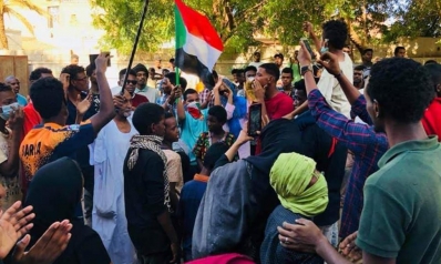 مظاهرات سودانية تمهد لموكب “6 أبريل” والأمن يتصدى لها