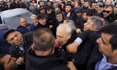 اعتداء بالعنف على زعيم حزب معارض في تركيا