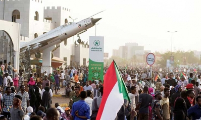 السودان: انقلاب على البشير أم على الشعب؟