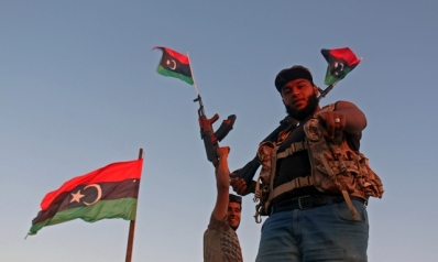 على واشنطن التحرك بصورة ملحة بعدما أصبحت المصالح الأمريكية في ليبيا مهددة
