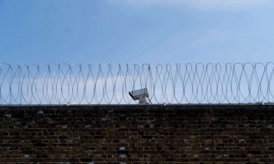 تقرير رسمي: الإخوان يديرون عصابات داخل السجون البريطانية
