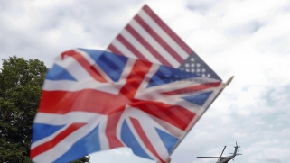 رهانات بريطانيا في ليبيا تصطدم بالتصلب الأميركي