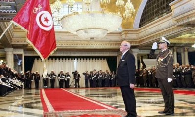 ازدحام على قصر قرطاج… ومفاجآت عدة تحملها الانتخابات الرئاسية التونسية المقبلة