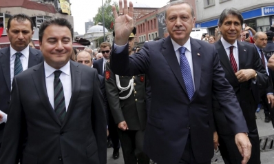 باباجان يعلن استقالته رسميا من حزب أردوغان